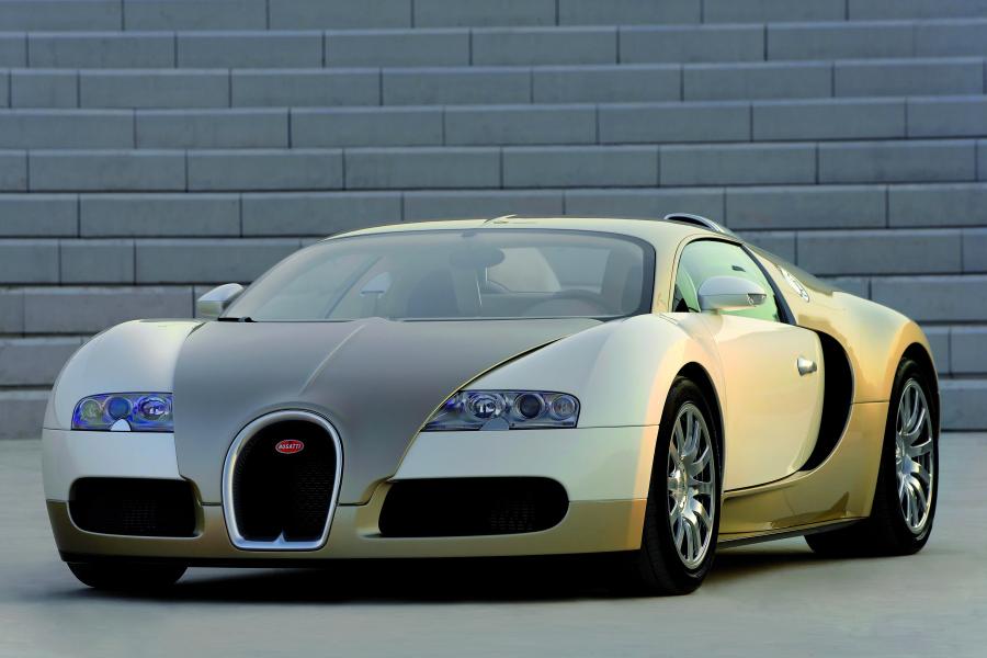  Bugatti Veyron 16.4 Centenaire 2009 года  (фото 80 из 130)
